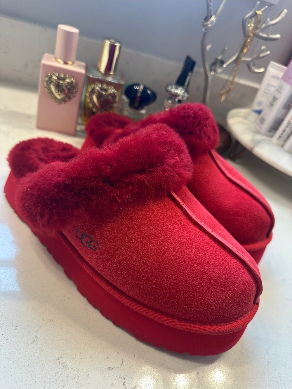UGG Disquette Platform Slippers in Samba Red - Size